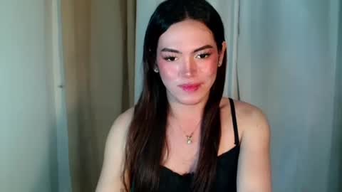 Snapshot of cris_slut08 chatting on 09.20.25 my beautiful cris online show from 09.20.25
