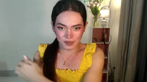Snapshot of cris_slut08 chatting on 10.20.25 my beautiful cris online show from 10.20.25