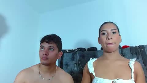 CRISANDMERY online show from 03.11.25