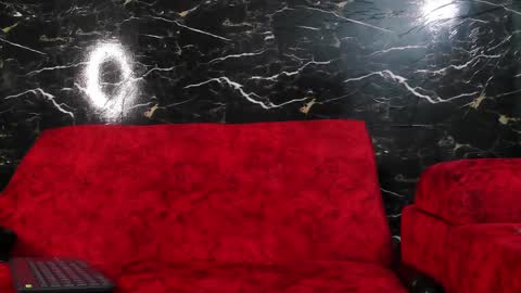 Snapshot of crislingery_doll chatting on 03.08.25 crislingery_doll online show from 03.08.25