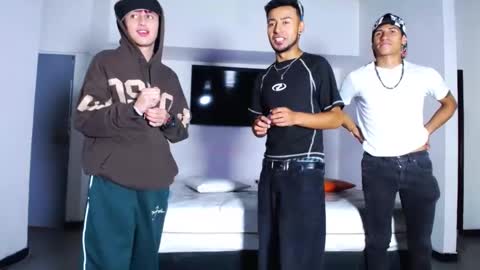 crismens online show from 10.28.25