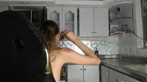 Cristina Onazis online show from 04.09.26