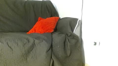 criss_zuri online show from 01.13.26