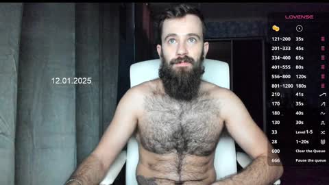 Snapshot of crissstud chatting on 01.12.25 Criss online show from 01.12.25