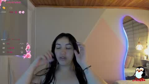 Snapshot of cristal__hot_1 chatting on 06.26.26 Cristal online show from 06.26.26