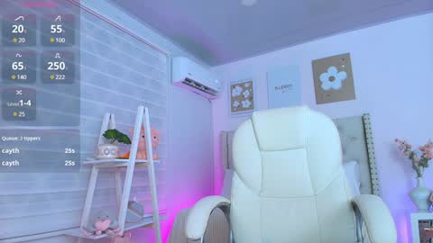 Cristal  online show from 01.20.25