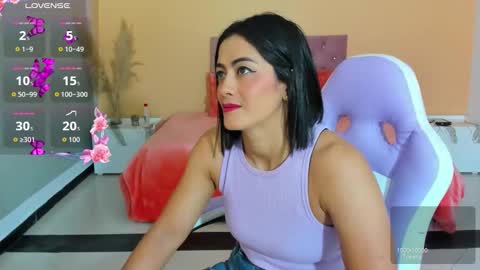 Cristal online show from 10.25.25