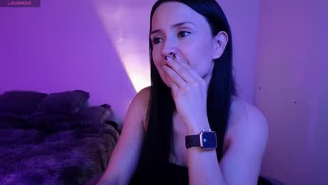 Snapshot of cristal_hilton_10 chatting on 01.18.26 Alejandra from Wednesday to Saturday from 1000 pm to 400 am Colombian hour online show from 01.18.26