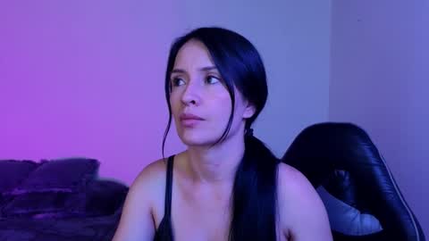 Snapshot of cristal_hilton_10 chatting on 01.19.26 Alejandra from Wednesday to Saturday from 1000 pm to 400 am Colombian hour online show from 01.19.26