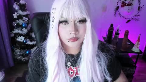 Cris online show from 12.27.24