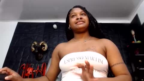 Snapshot of cristal_smith06 chatting on 05.10.26 Hanna online show from 05.10.26