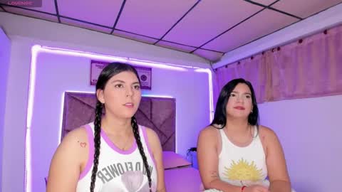 Snapshot of cristal_smith20 chatting on 12.21.25 cristal_smith20 online show from 12.21.25