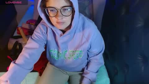 Snapshot of cristaladams6 chatting on 09.15.25 CristalAdams online show from 09.15.25