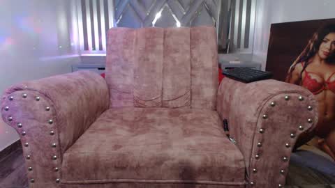 Snapshot of cristalbeautiful1 chatting on 12.29.24 Natalie                      online show from 12.29.24