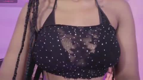 Snapshot of cristalbroke_tay chatting on 06.22.26 Crystalbroke online show from 06.22.26