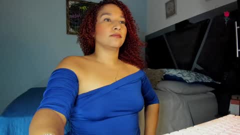 Snapshot of cristalred_ chatting on 12.11.24 Cristal online show from 12.11.24