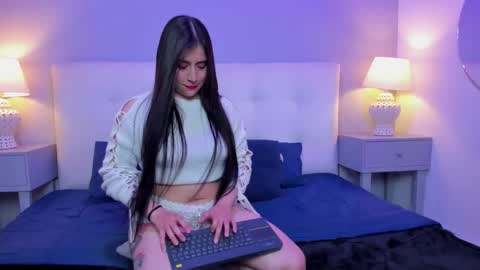 cristalssmith online show from 01.10.26