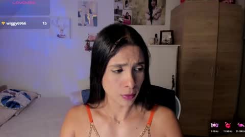 Snapshot of cristamunez chatting on 07.05.26 veronika online show from 07.05.26