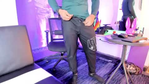 Snapshot of cristhian_wolf1 chatting on 08.01.26 CRIS online show from 08.01.26