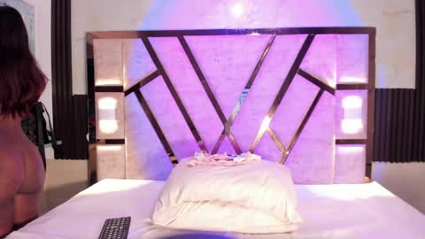 cristin  online show from 03.31.26