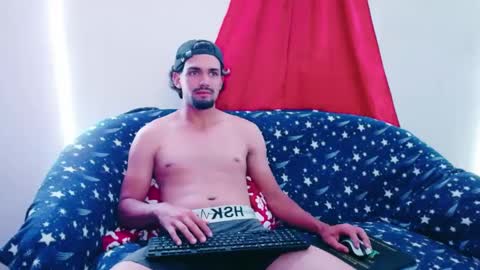 Snapshot of cristian_gp chatting on 10.09.25 cristian gp online show from 10.09.25