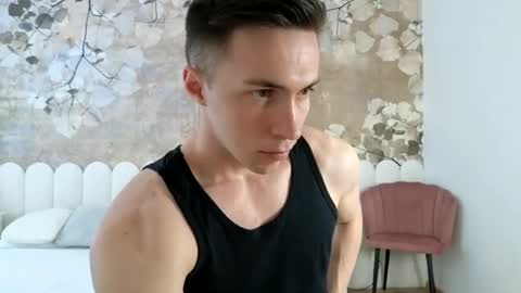 Snapshot of cristianovilla chatting on 04.30.26 CristianoHailey online show from 04.30.26