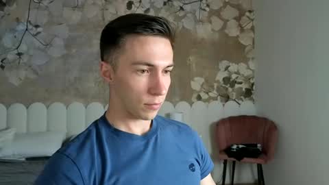 Snapshot of cristianovilla chatting on 05.21.26 CristianoHailey online show from 05.21.26