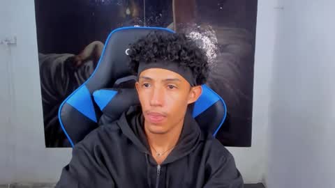 Snapshot of cristiantke_blue chatting on 12.04.24 Cristiantke blue online show from 12.04.24