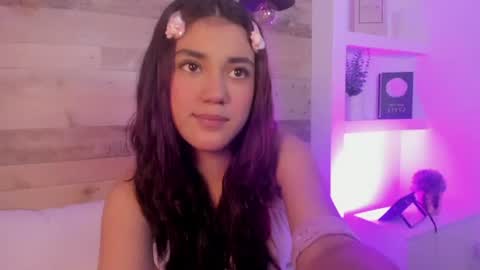 Snapshot of cristin_collins chatting on 07.15.26 C R I S T I N online show from 07.15.26