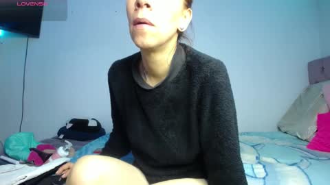 Snapshot of cristin_doll chatting on 12.07.24 cristina online show from 12.07.24