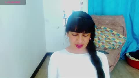 Cristina online show from 11.21.25