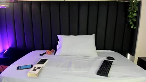 cristina_joy online show from 11.29.25