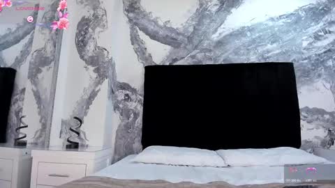 Snapshot of cristinecaru chatting on 02.23.26 Cristine online show from 02.23.26