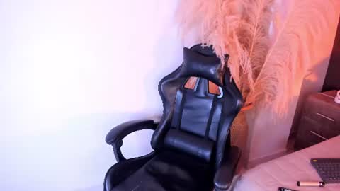 Snapshot of cristinerain chatting on 07.03.26 CristineRain online show from 07.03.26