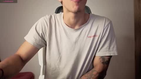 cristopher23  online show from 12.16.25