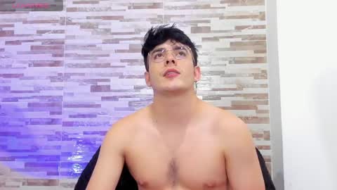 Snapshot of cristopher_russo chatting on 05.15.26 CRISTOPHER online show from 05.15.26
