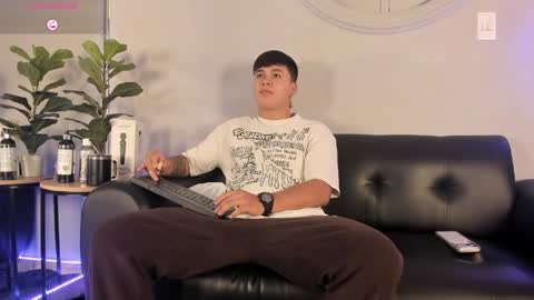 Cristopher online show from 04.08.26