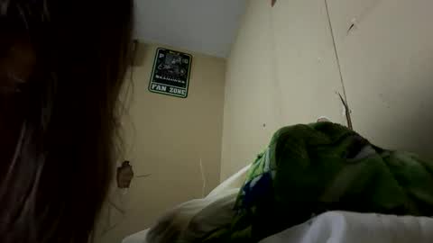 Critter2999LuvsFeet online show from 03.13.26