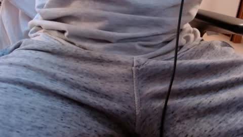 crocken_bisc online show from 10.04.25