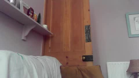 Cropper online show from 12.21.25