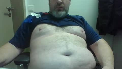 Crouch1 online show from 10.29.25