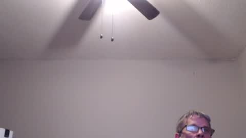 Snapshot of crownandkat chatting on 01.11.26 Crownandkat online show from 01.11.26