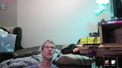 Snapshot of crownandkat chatting on 01.18.26 Crownandkat online show from 01.18.26