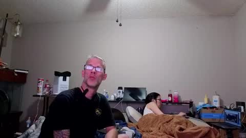 Snapshot of crownandkat chatting on 02.19.26 Crownandkat online show from 02.19.26