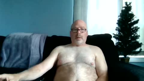 Snapshot of cruising_guy chatting on 06.23.26 fun guy online show from 06.23.26