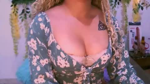 crysrus online show from 12.05.25