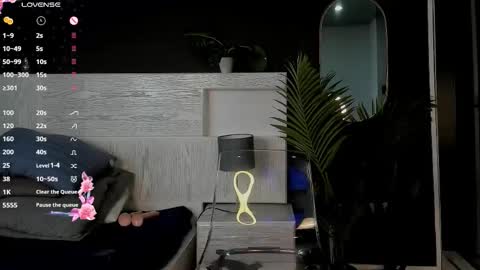 CRISTAL online show from 02.08.26