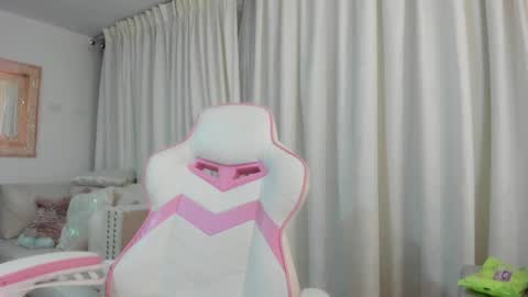 angie  online show from 02.04.26