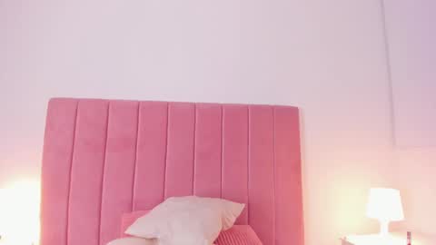  Crystal  online show from 02.23.25