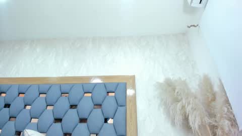 crystal_sm online show from 11.10.25